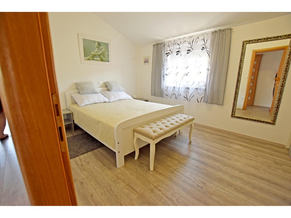 Apartman Branka 스타리그라드 파클레니차 외부 사진